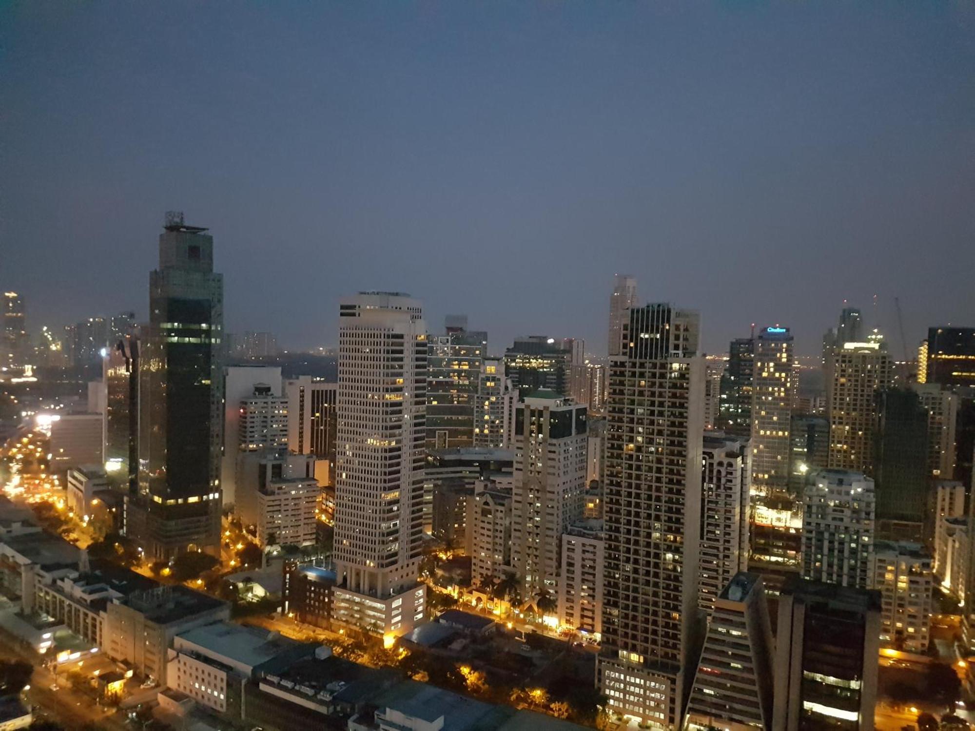 All At Jazz - Makati Serviced Apartments Макати Экстерьер фото
