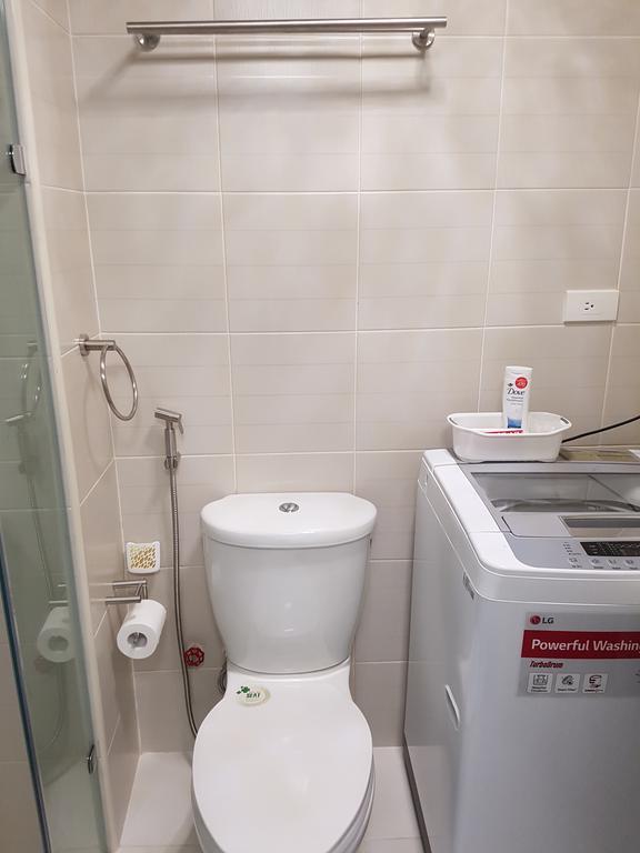 All At Jazz - Makati Serviced Apartments Макати Экстерьер фото