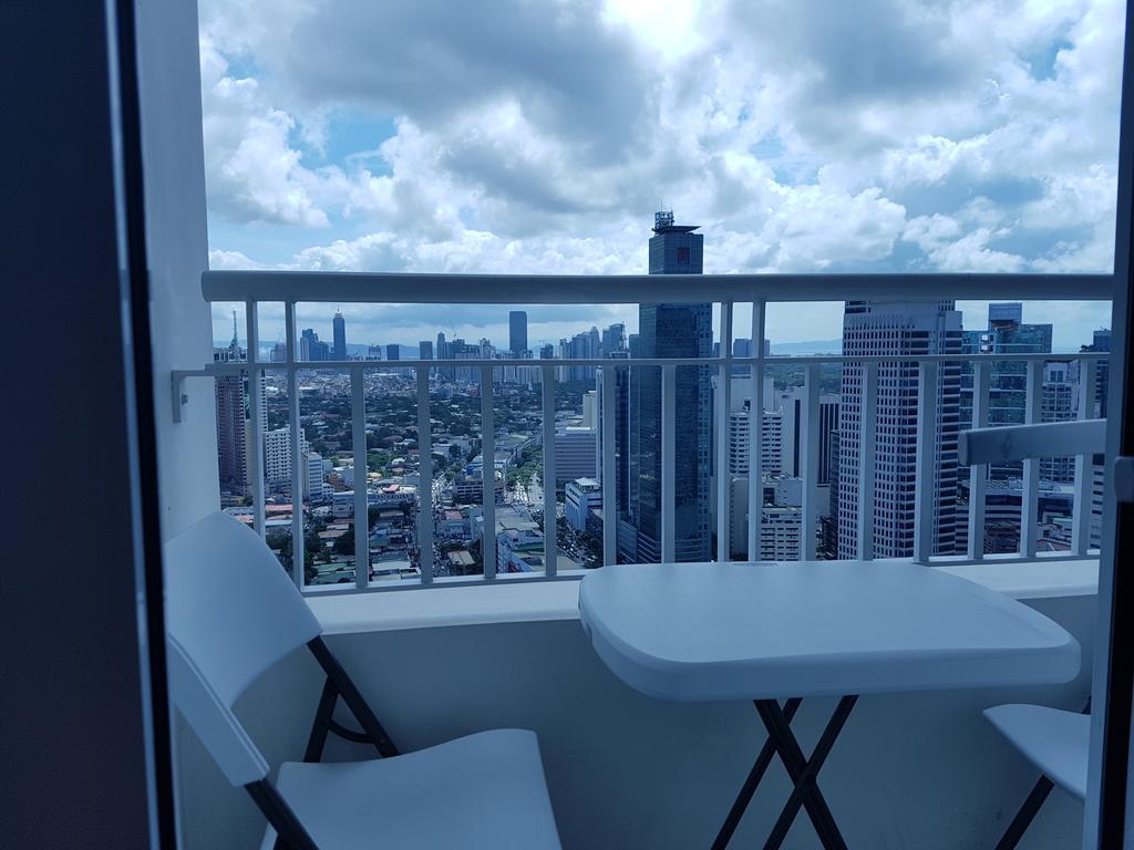 All At Jazz - Makati Serviced Apartments Макати Экстерьер фото